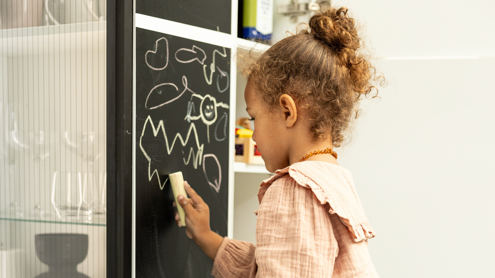 DIY: So erstellst du deine eigene Kreidetafel